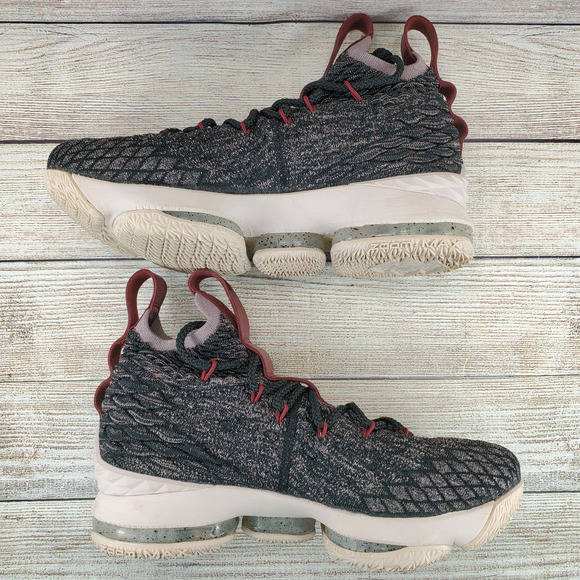 Nike LeBron 15 GS 'Pride of Ohio' Youth Size 5.5Y - Picture 6 of 8